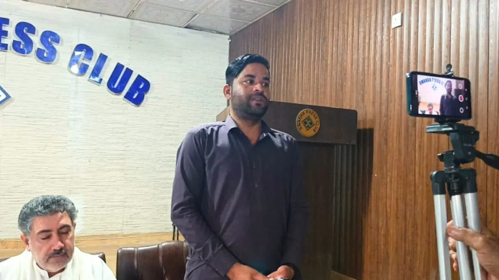 MNA Haji Malik Shah Gorgaij Visits Gwadar Press Club, Ismail Umer